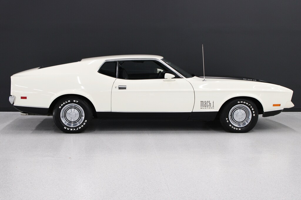 Used 1971 Ford Mustang Mach 1