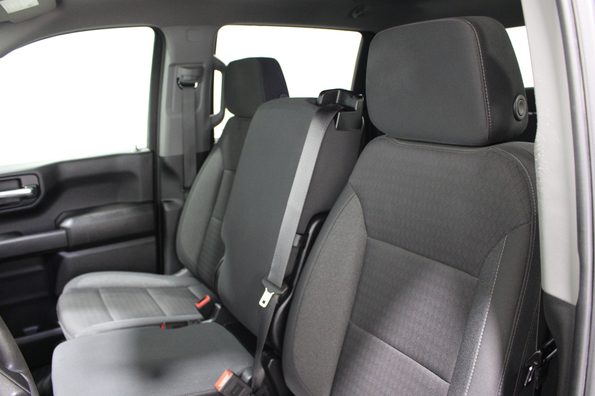 2024 Chevrolet Silverado 1500 Custom - Photo 4