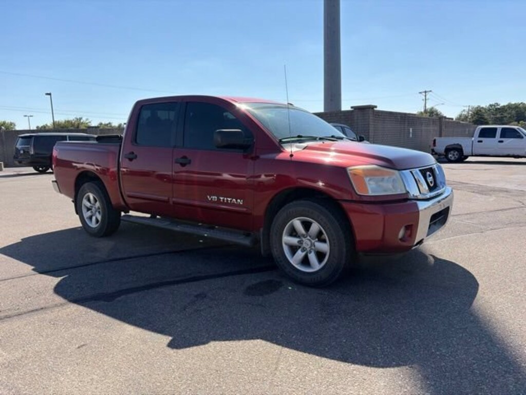 Used 2014 Nissan Titan SV Truck Crew Cab