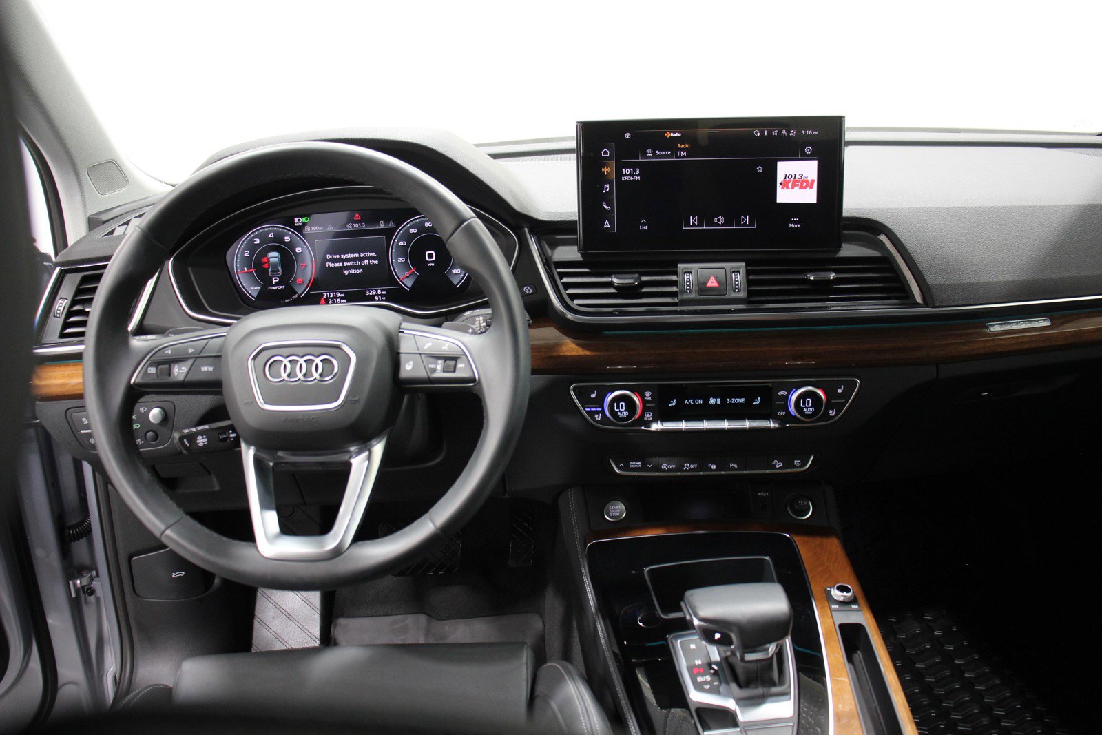 Used 2022 Audi Q5 Prestige with VIN WA1FAAFYXN2048198 for sale in Wichita, KS