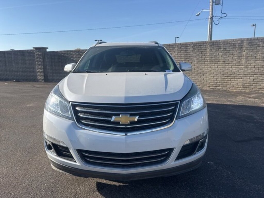 Used 2017 Chevrolet Traverse LT SUV