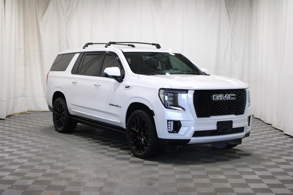 Used 2023 GMC Yukon XL Denali SUV