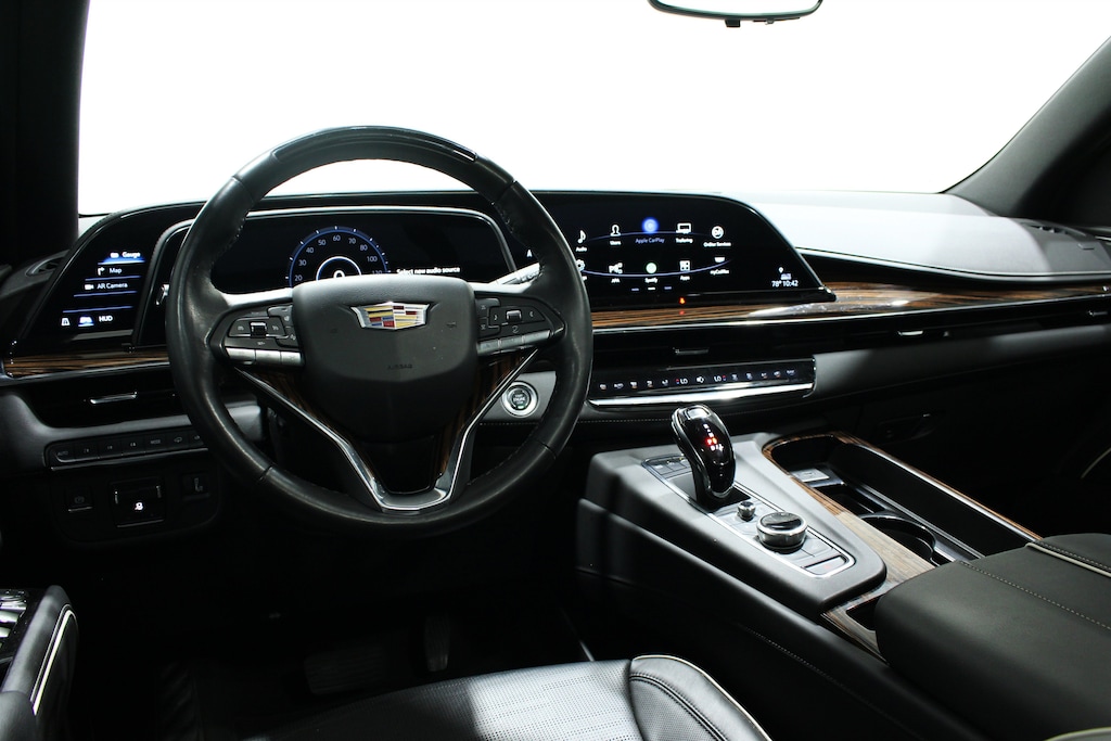 Used 2024 Cadillac Escalade 4WD Premium Luxury SUV
