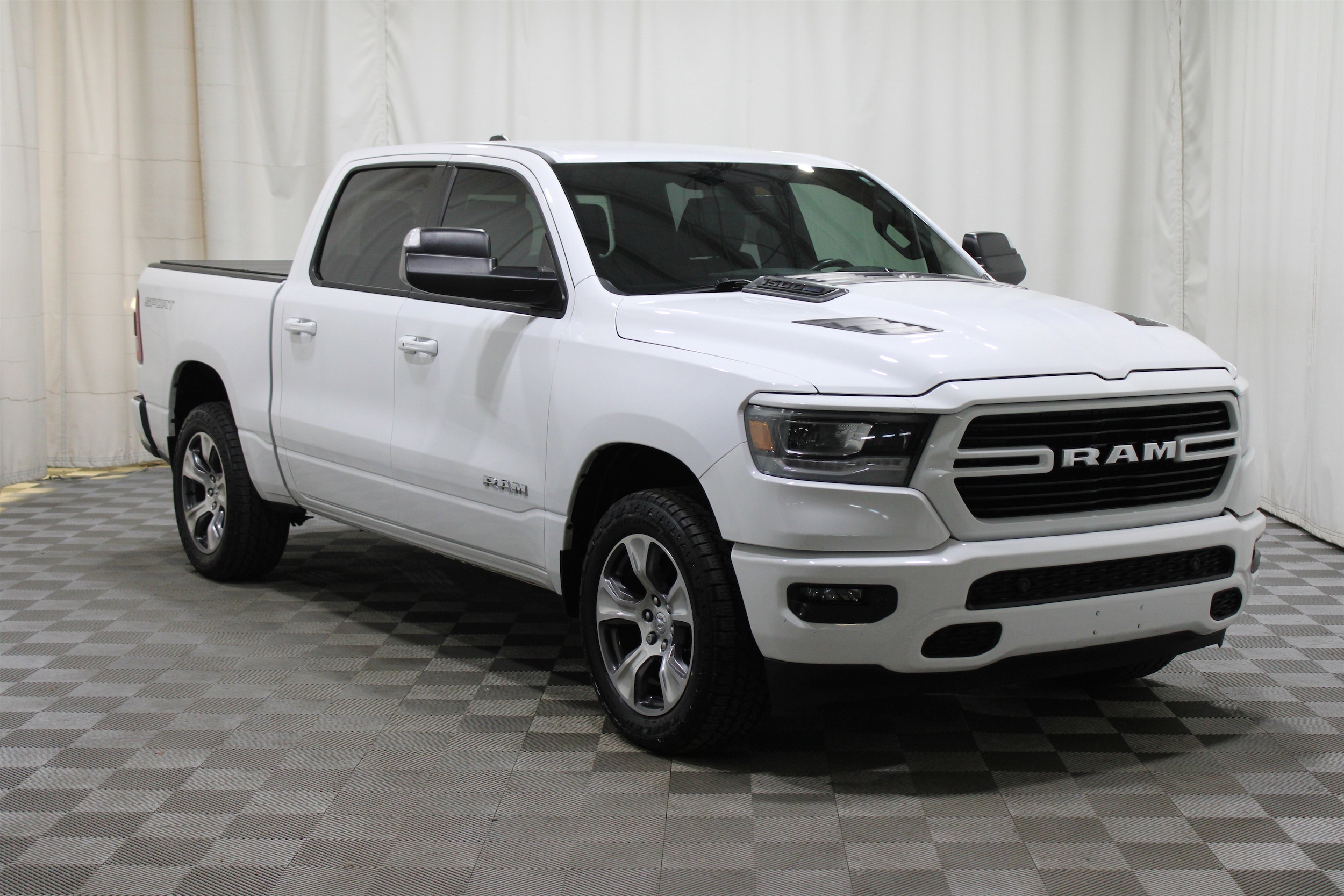 2023 RAM Ram 1500 Pickup Laramie's photo