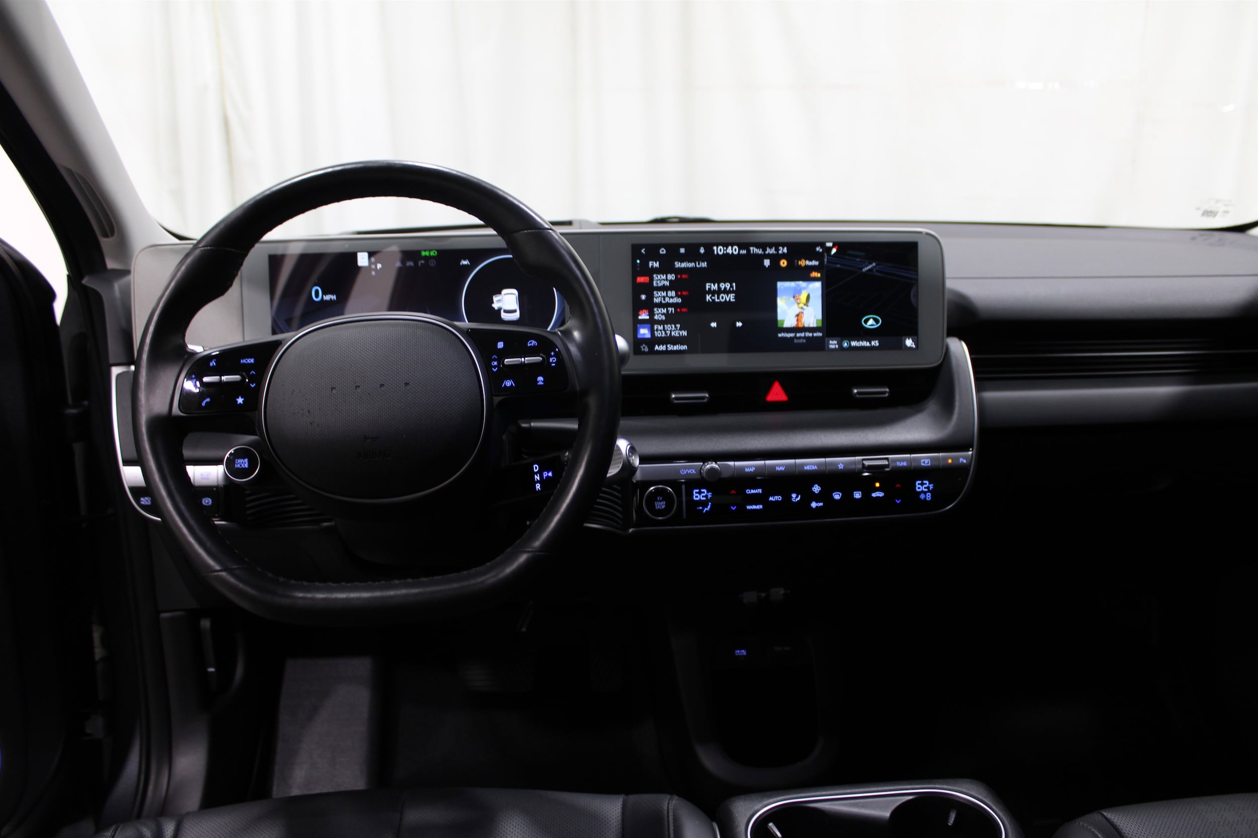 Used 2022 Hyundai IONIQ 5 Limited with VIN KM8KRDAF7NU067389 for sale in Wichita, KS