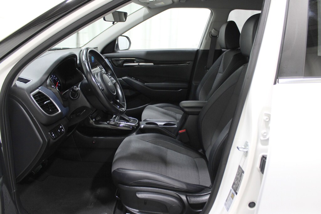 Used 2023 Kia Seltos S SUV