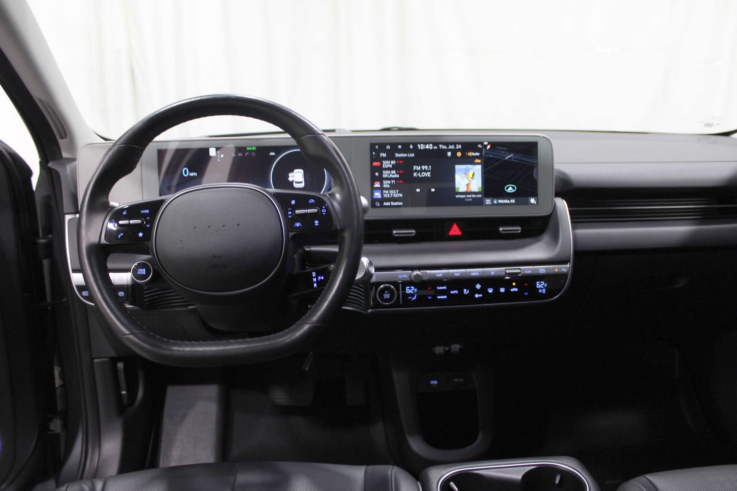 Used 2022 Hyundai IONIQ 5 Limited with VIN KM8KRDAF7NU067389 for sale in Wichita, KS