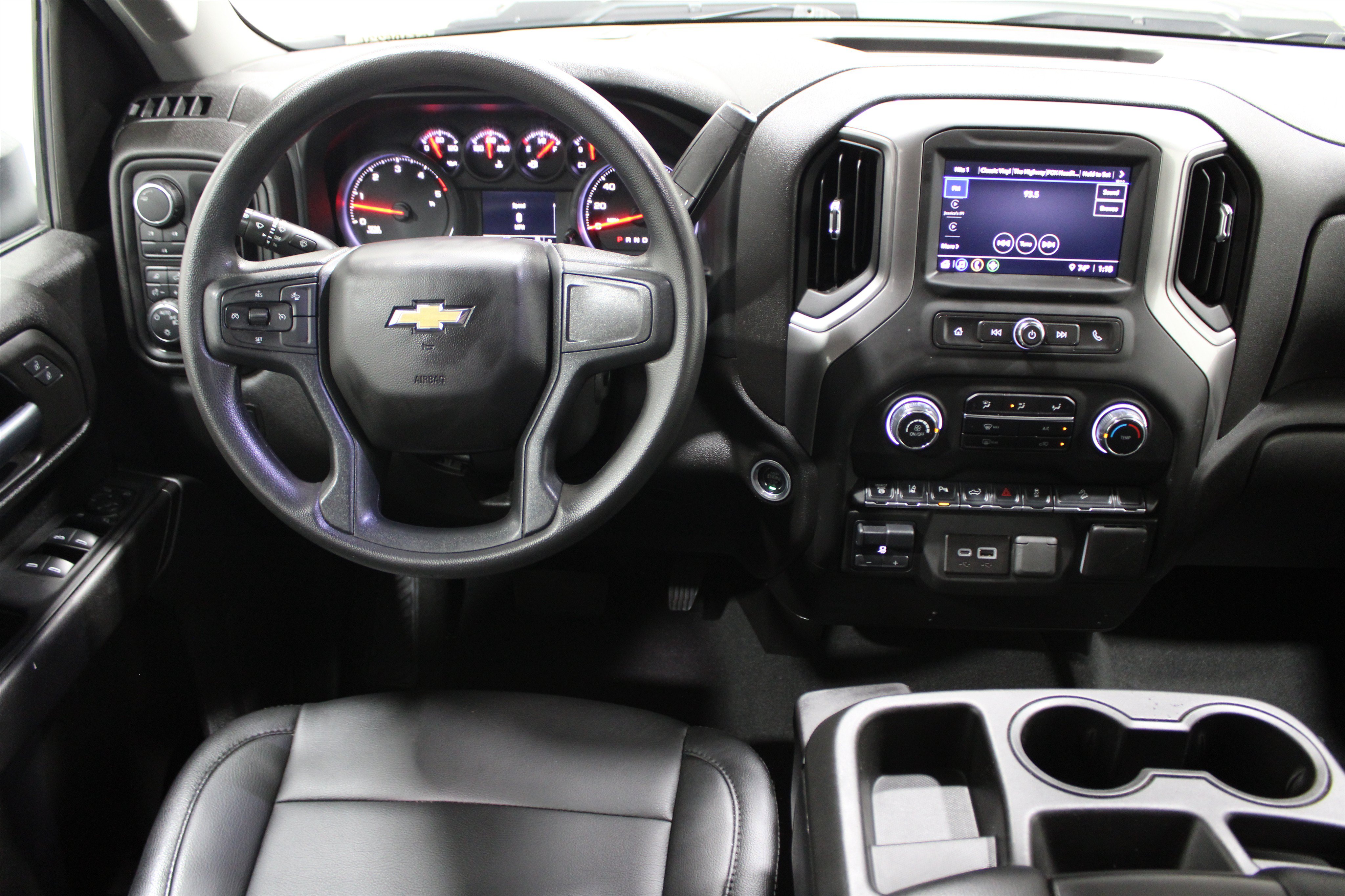 Used 2025 Chevrolet Silverado 2500 HD Custom Truck Crew Cab