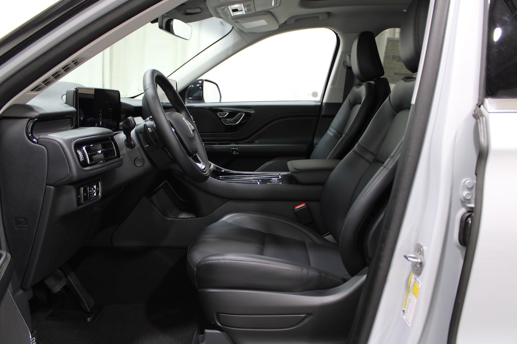 New 2025 Lincoln Aviator Premiere Premiere AWD