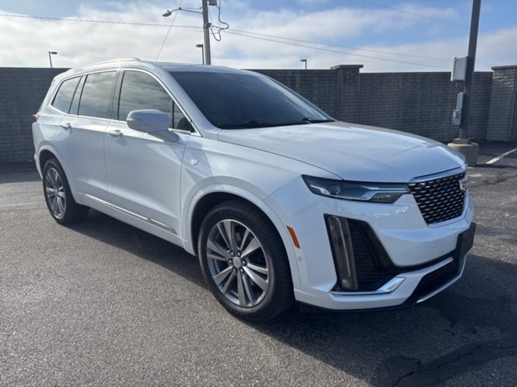 Used 2022 Cadillac XT6 Premium Luxury SUV