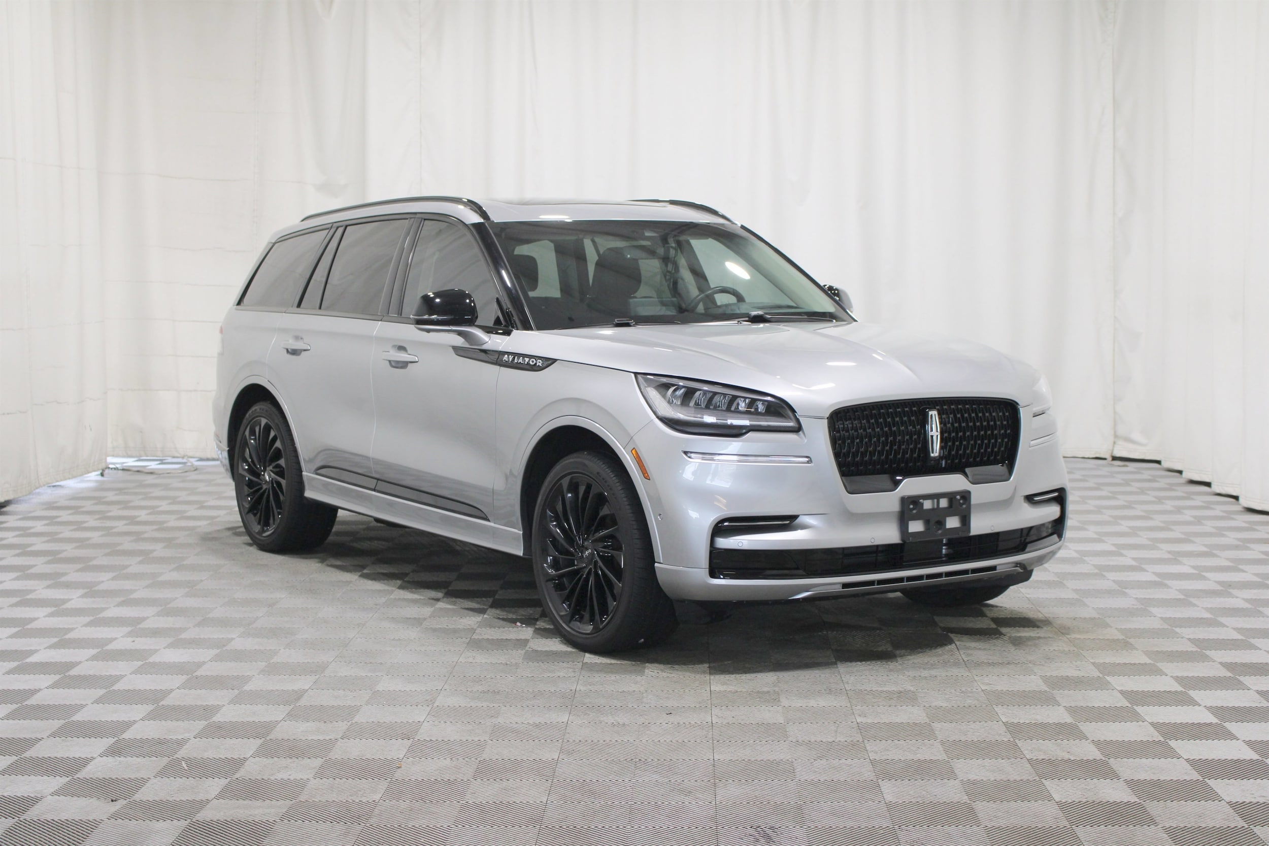 2023 Lincoln Aviator Reserve AWD's photo