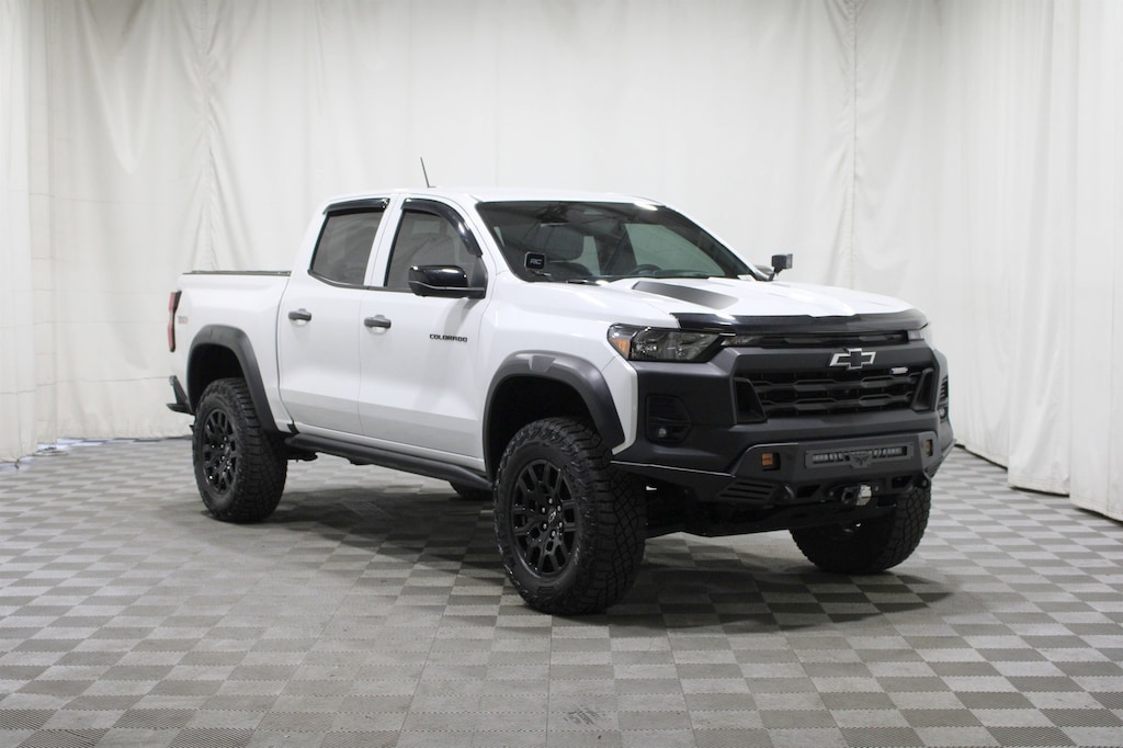 Used 2023 Chevrolet Colorado 4WD Trail Boss Truck Crew Cab