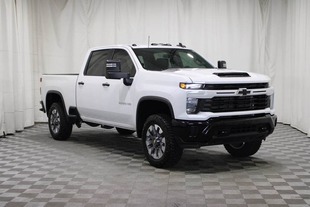 Used 2024 Chevrolet Silverado 2500 HD Custom Truck Crew Cab