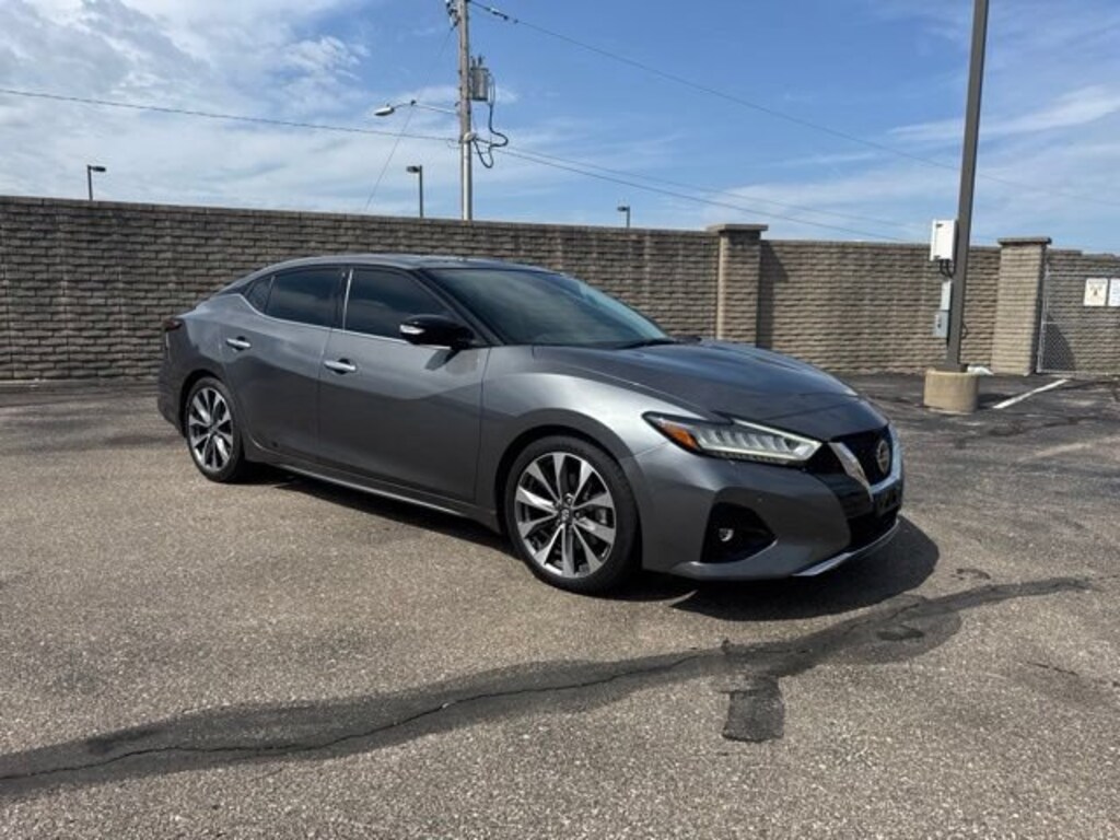 Used 2019 Nissan Maxima Platinum Sedan