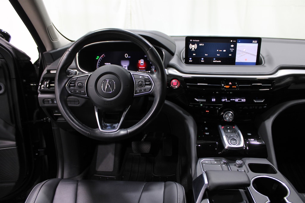 Used 2024 Acura MDX w/Technology Package SUV