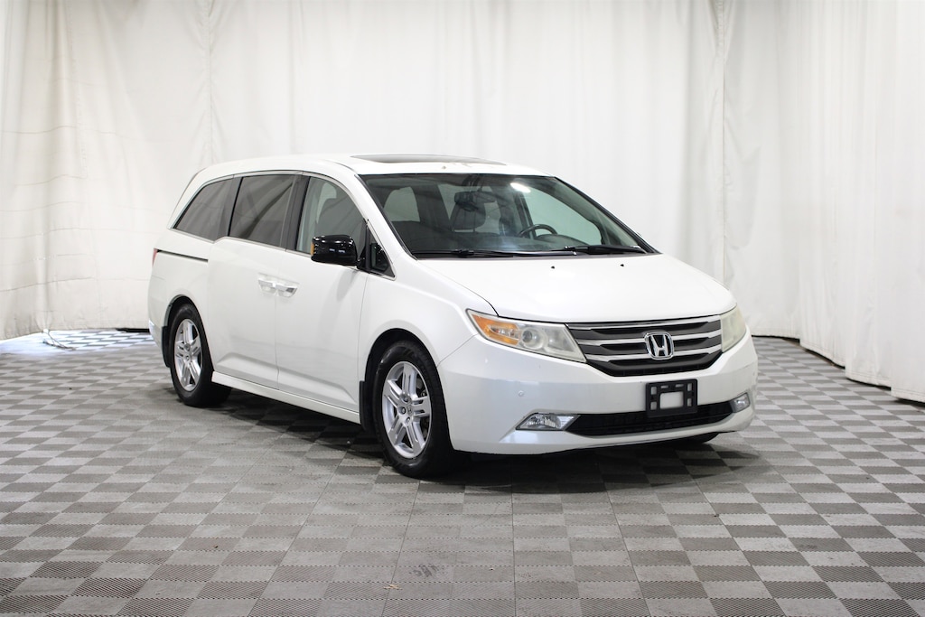 Used 2013 Honda Odyssey Touring Van