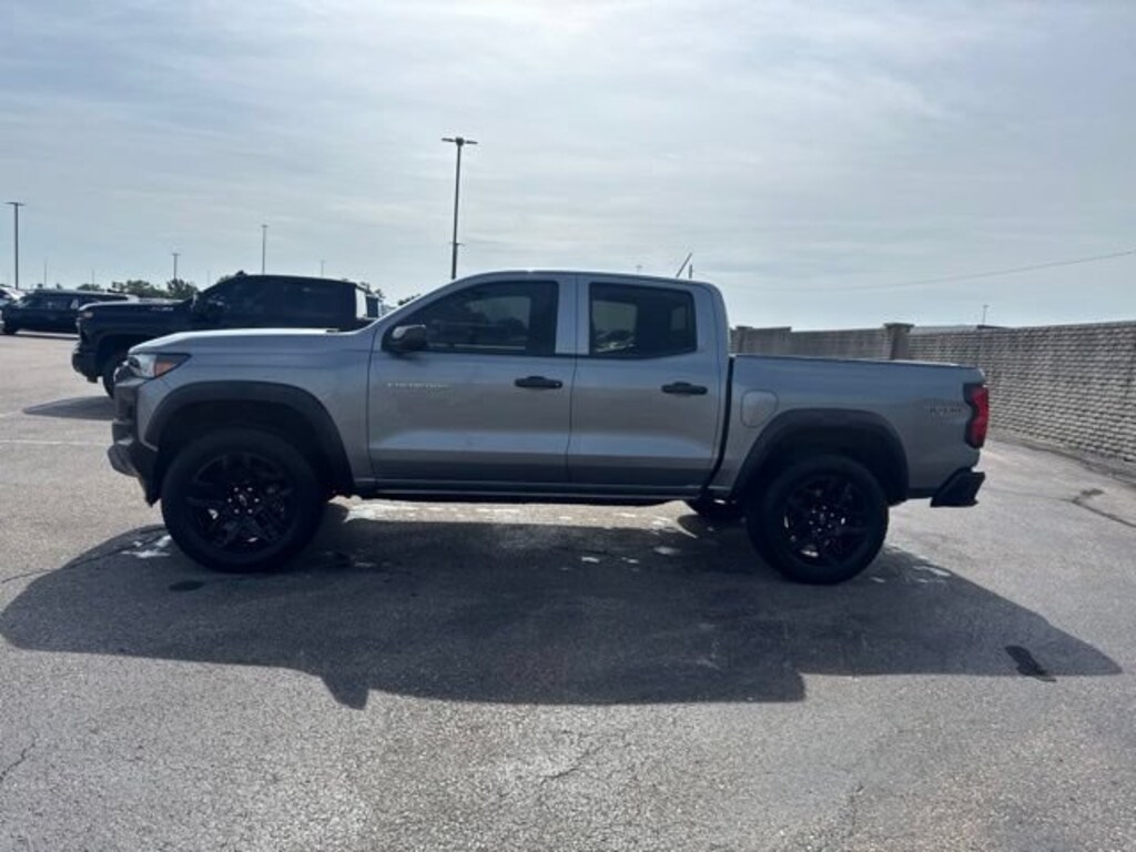 Used 2025 Chevrolet Colorado 4WD Trail Boss Truck Crew Cab