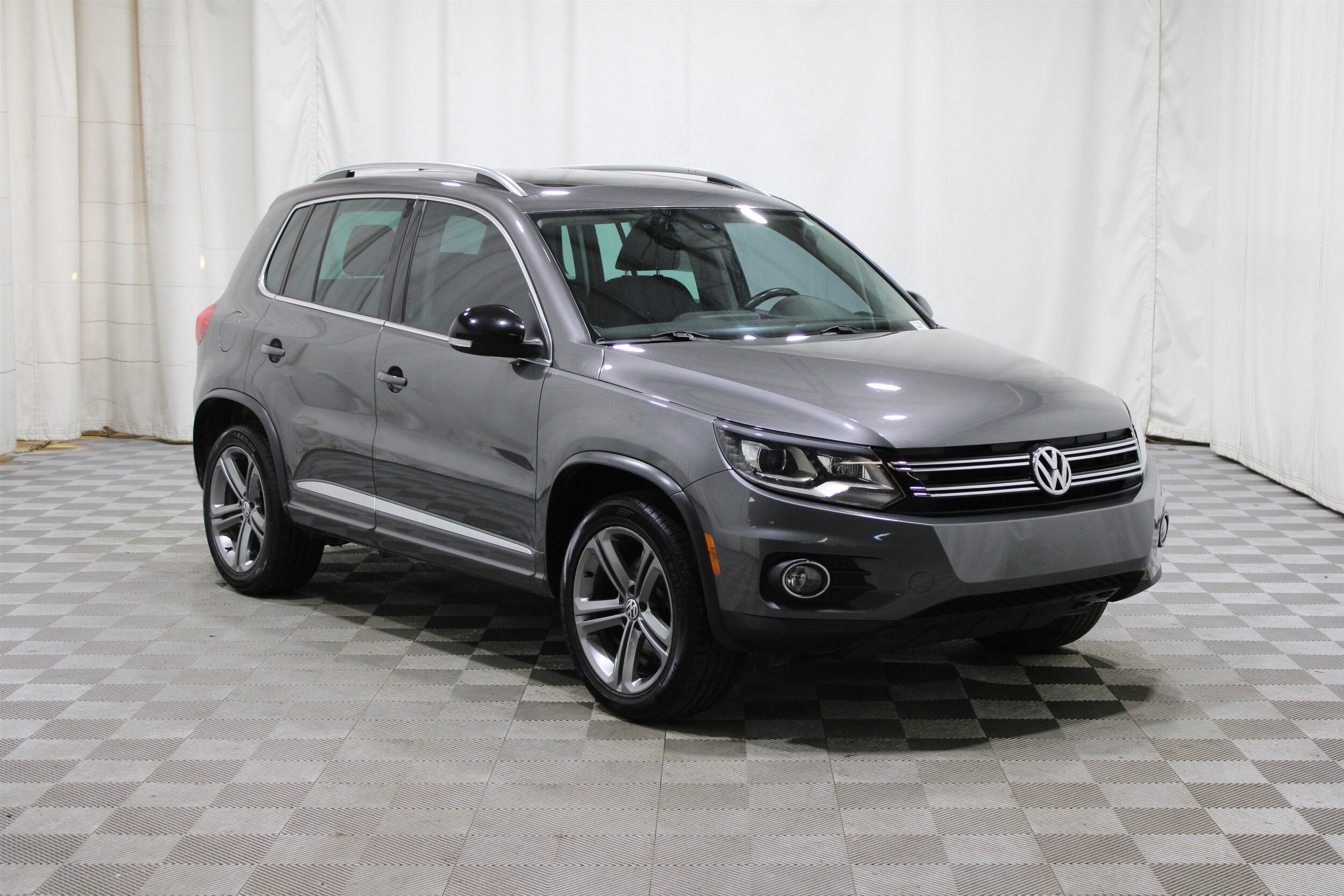 2017 Volkswagen Tiguan Sport