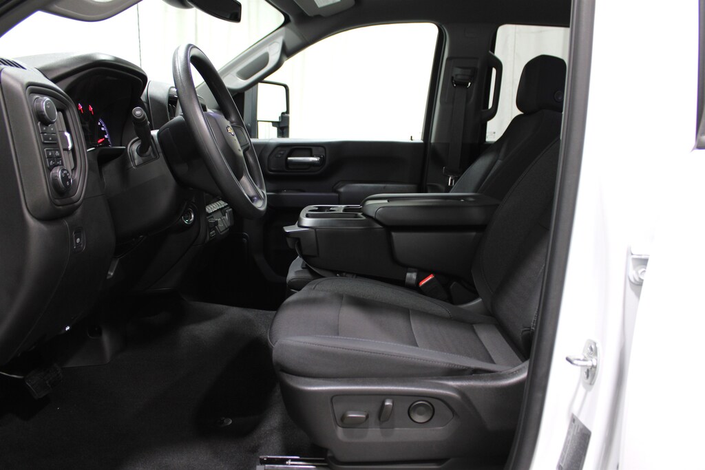 Used 2025 Chevrolet Silverado 2500 HD Custom Truck Crew Cab