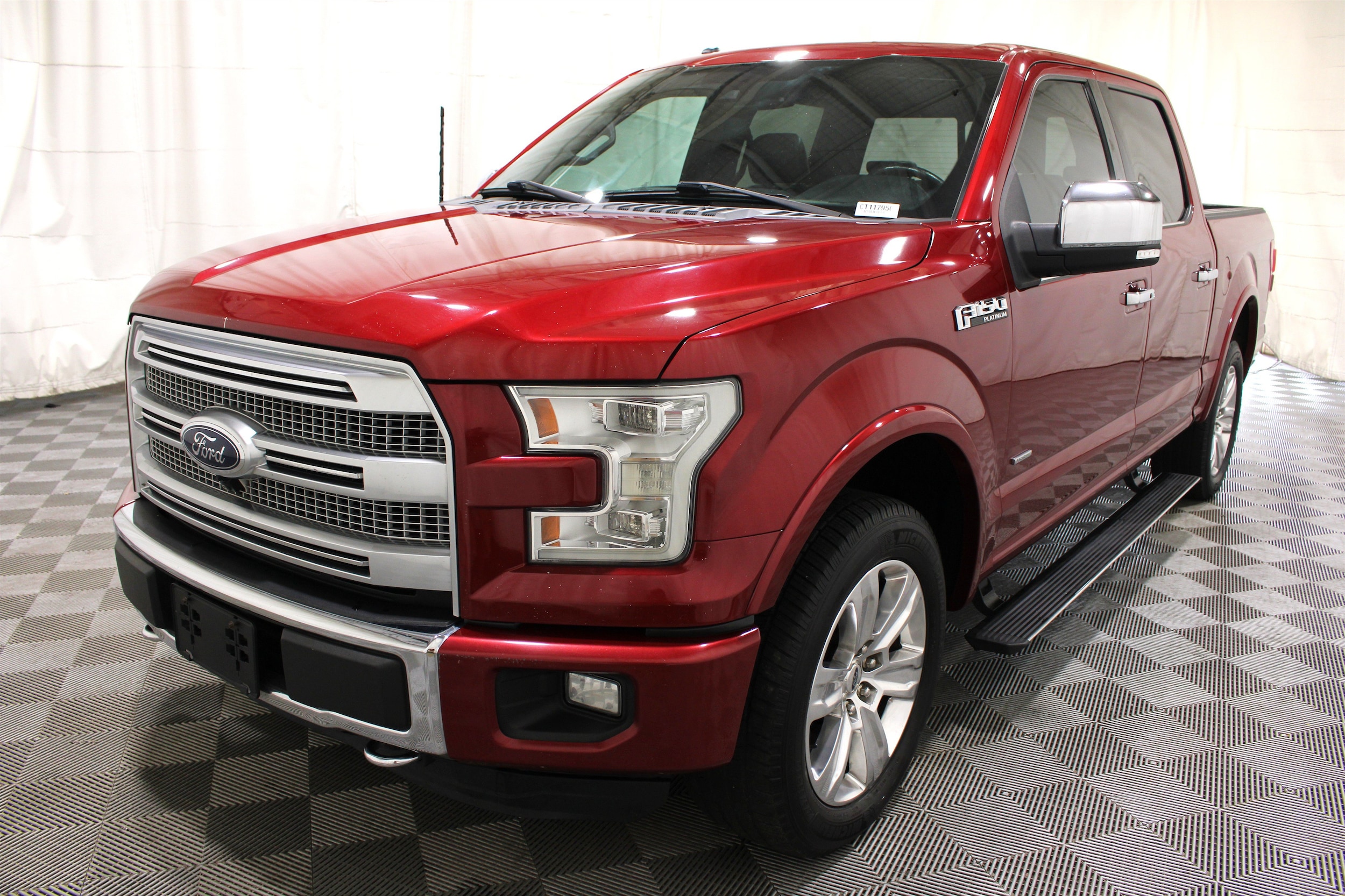 2015 Ford F-150 Platinum - Photo 35