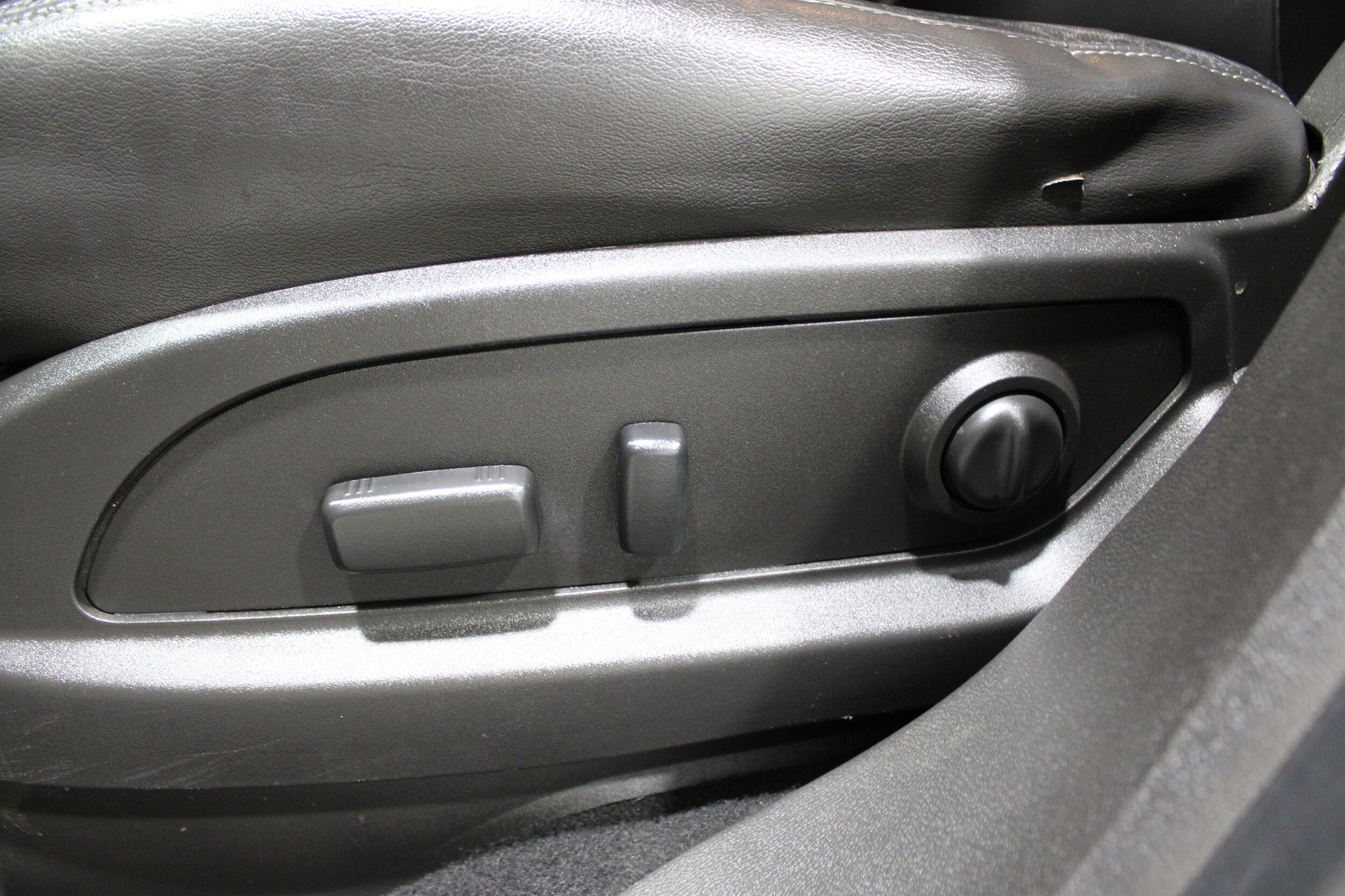 2016 Gmc Acadia SLT photo 4