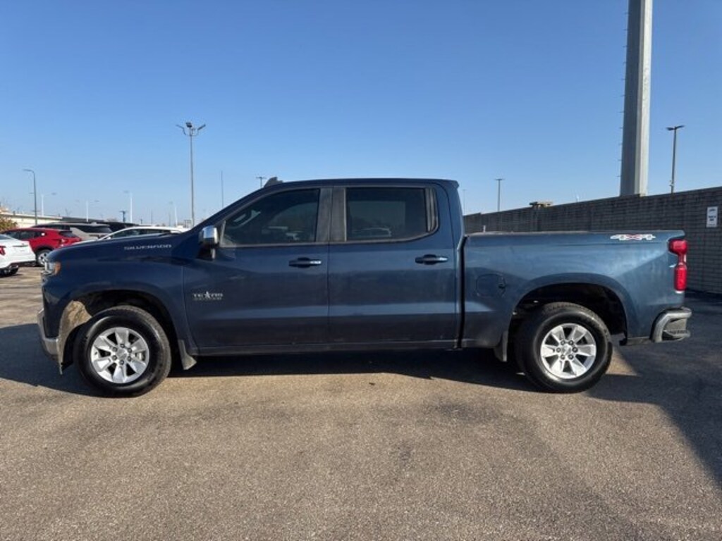 Used 2020 Chevrolet Silverado 1500 LT Truck Crew Cab