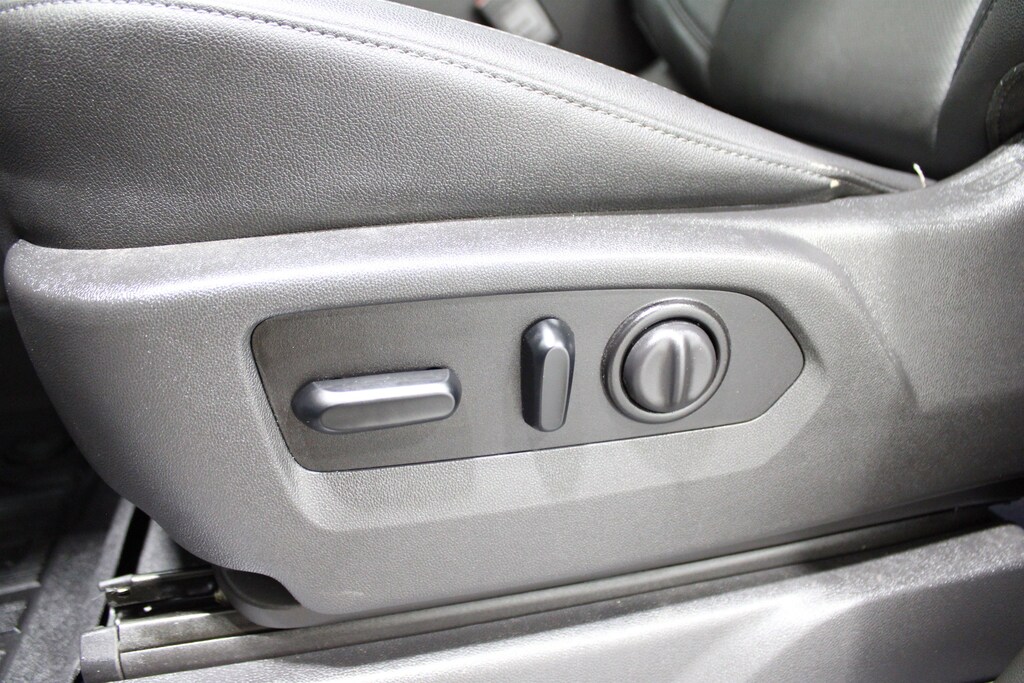 Used 2021 GMC Sierra 1500 SLT Truck Crew Cab