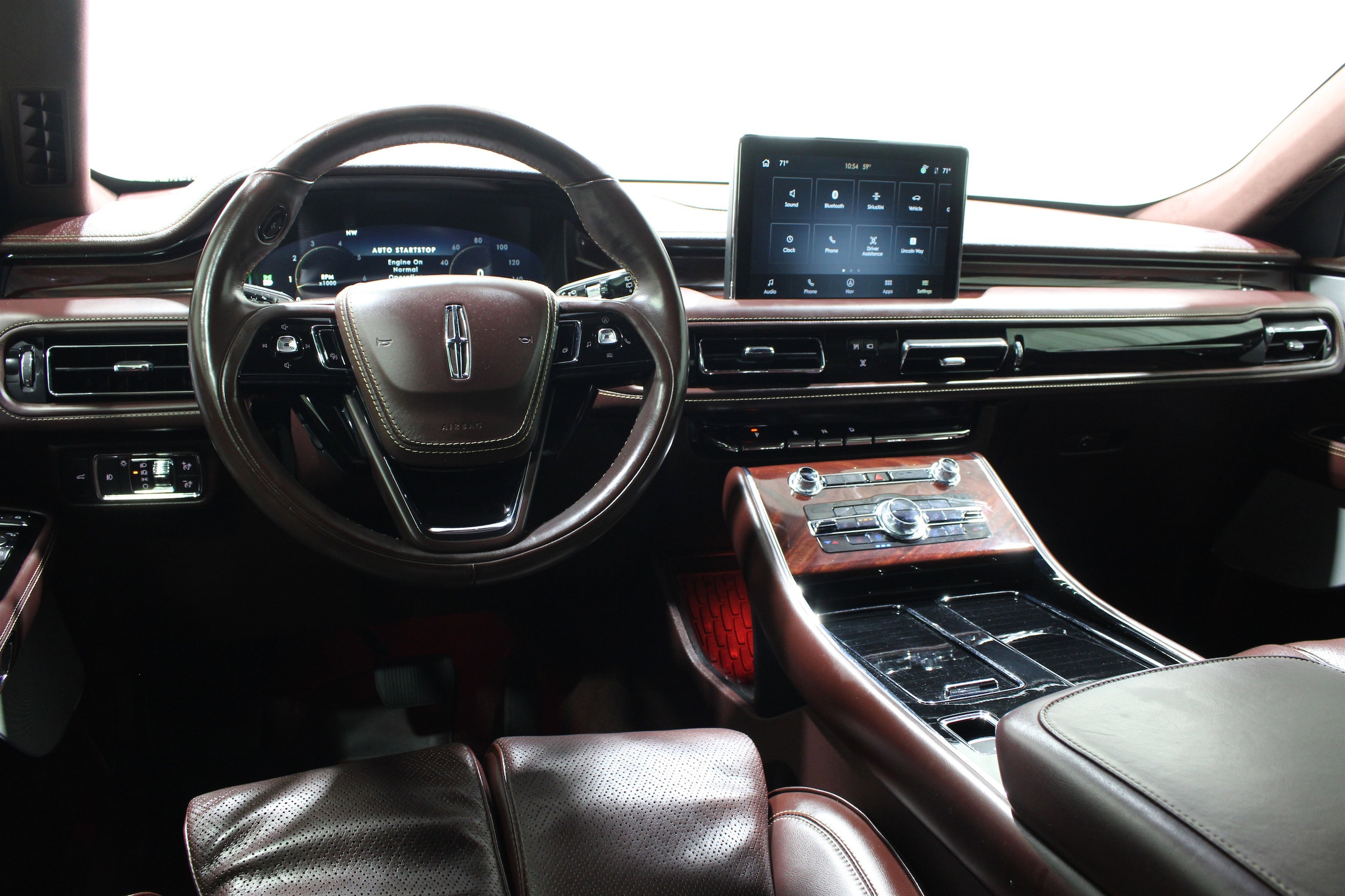 5LM5J9XC9MGL18292