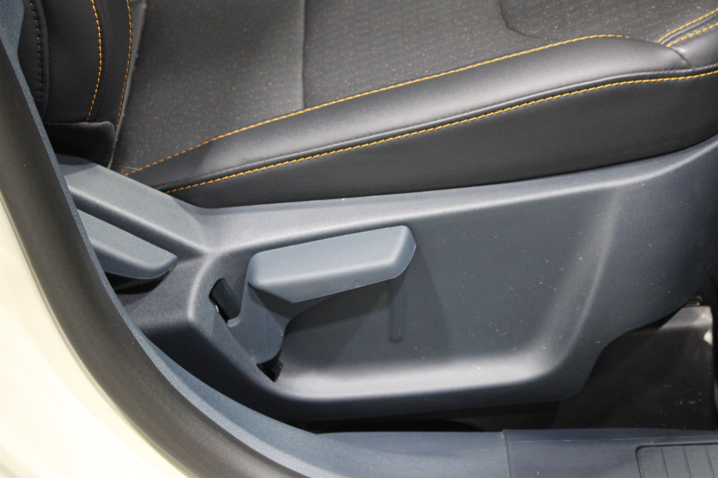 2025 Ford Maverick Tremor - Photo 24