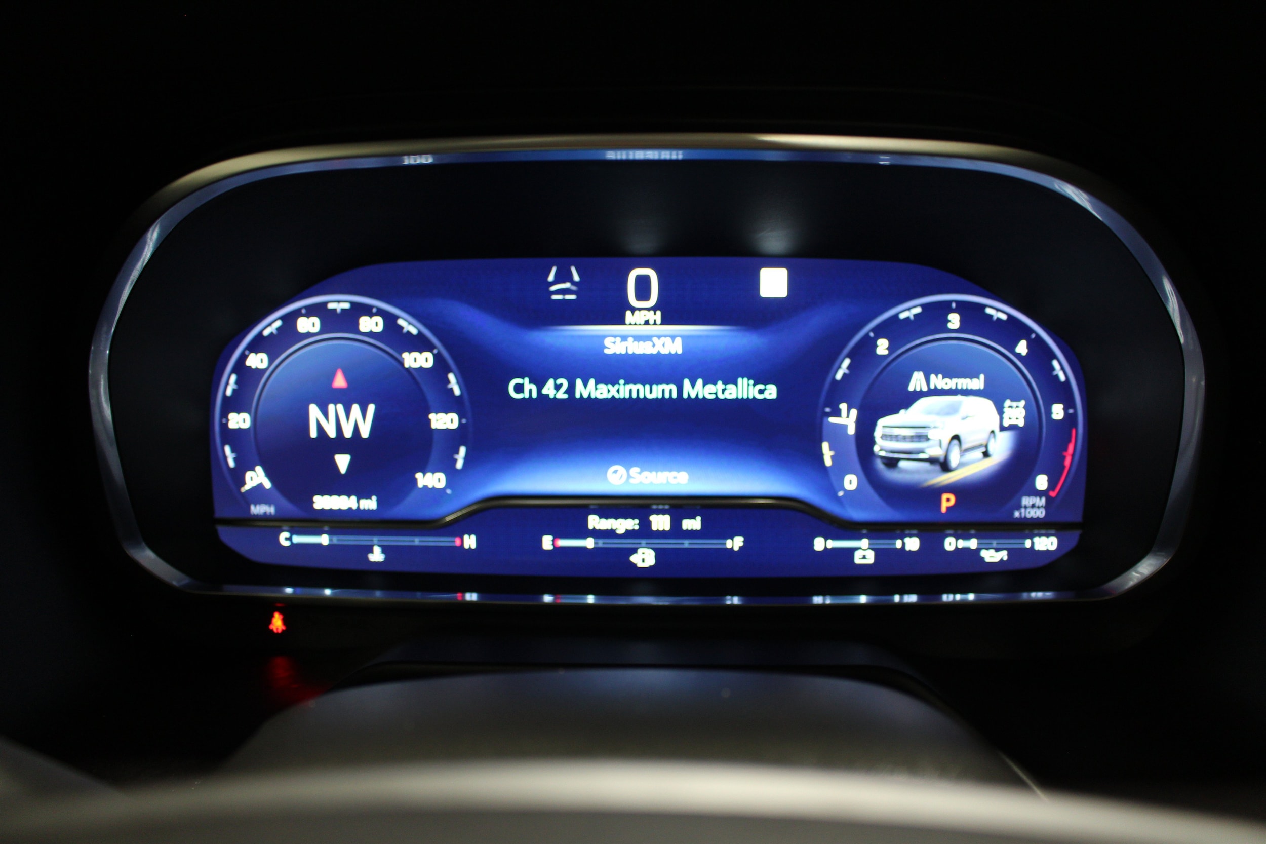 2024 Chevrolet Suburban RST - Photo 14
