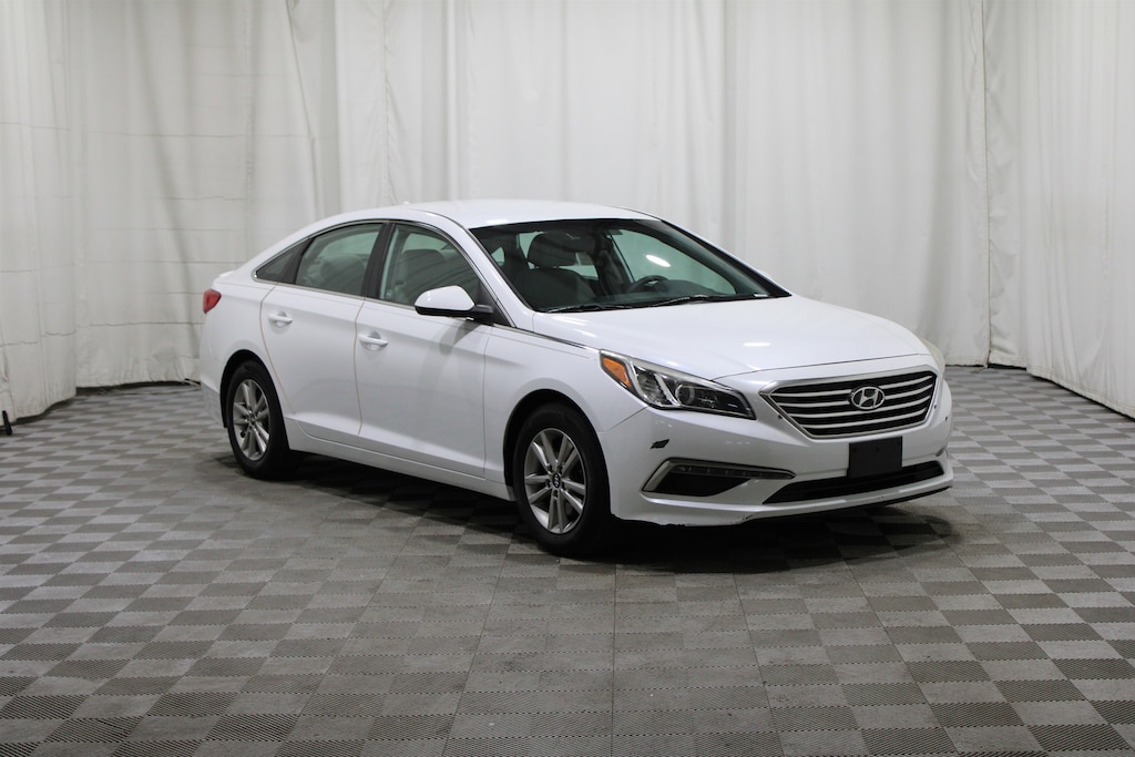 Used 2015 Hyundai Sonata 2.4L SE Sedan