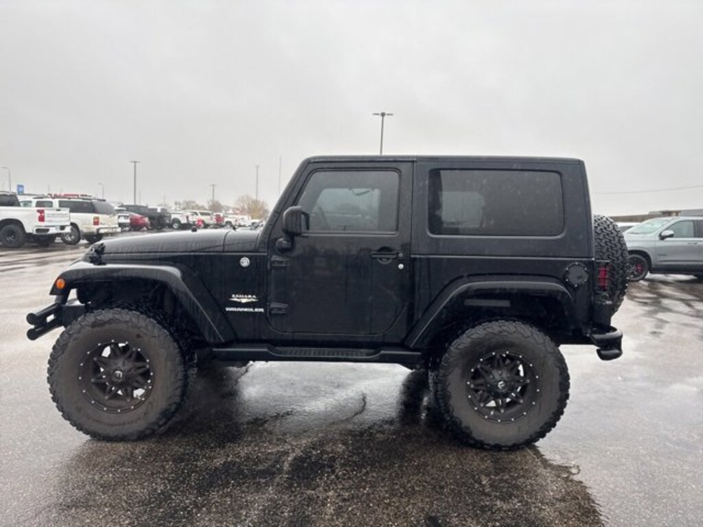 Used 2008 Jeep Wrangler Sahara SUV