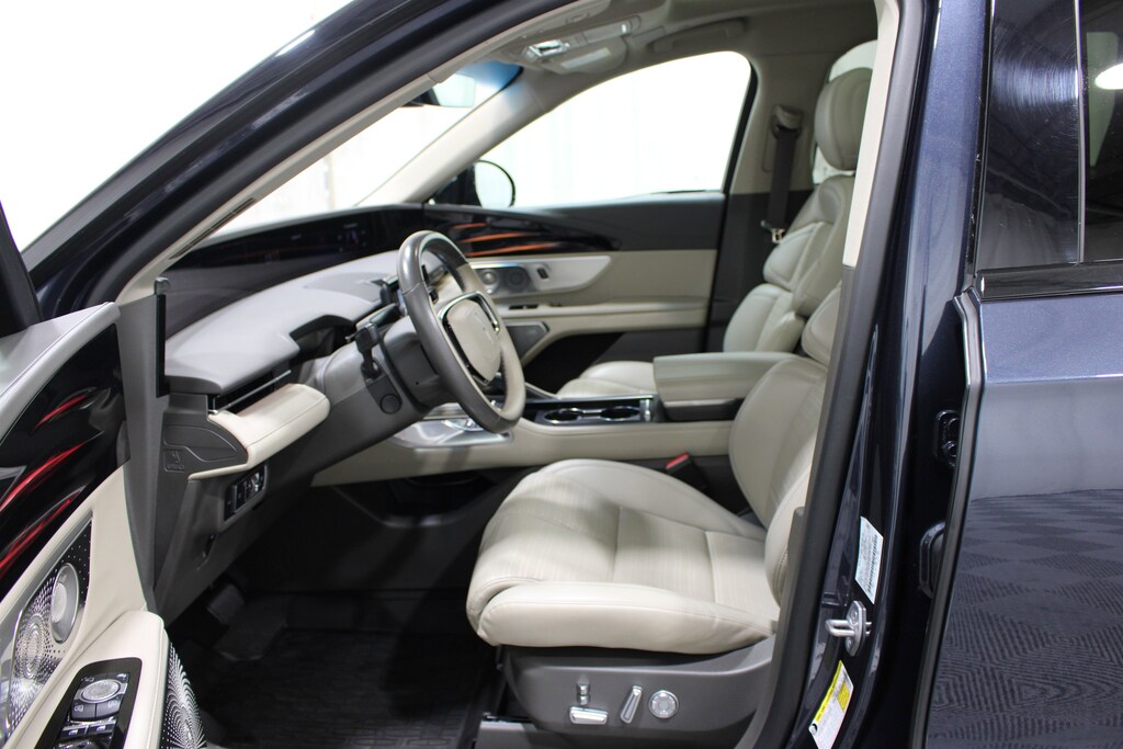 Used 2024 Lincoln Nautilus Reserve SUV