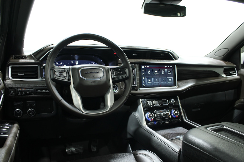 Used 2023 GMC Yukon XL Denali SUV