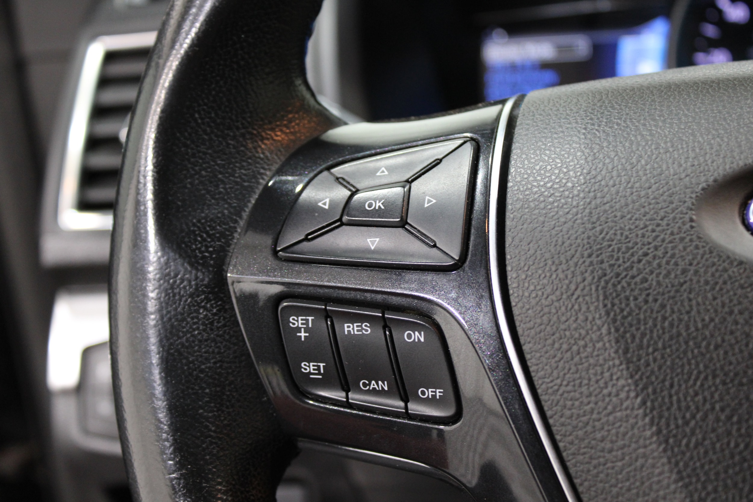 Image 10 of 2017 Ford Explorer Limited SUV