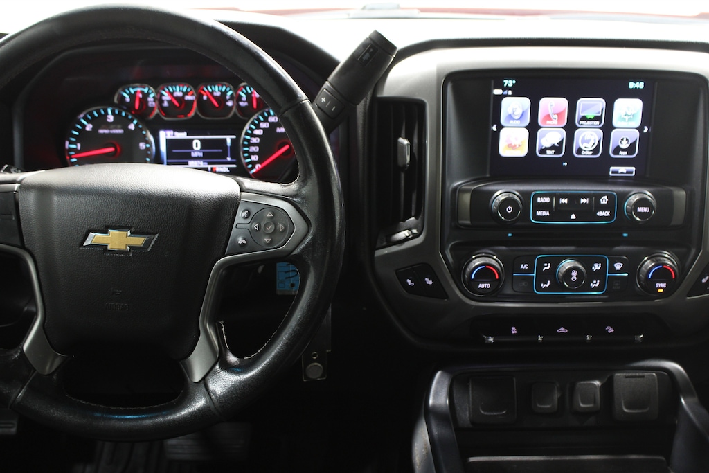 Used 2018 Chevrolet Silverado 1500 LT Truck Crew Cab