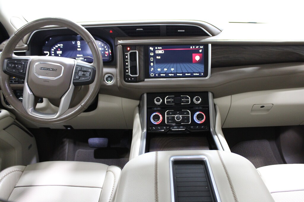 Used 2022 GMC Yukon XL Denali SUV