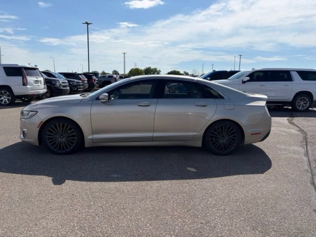 Used 2017 Lincoln MKZ Hybrid Hybrid Reserve Sedan