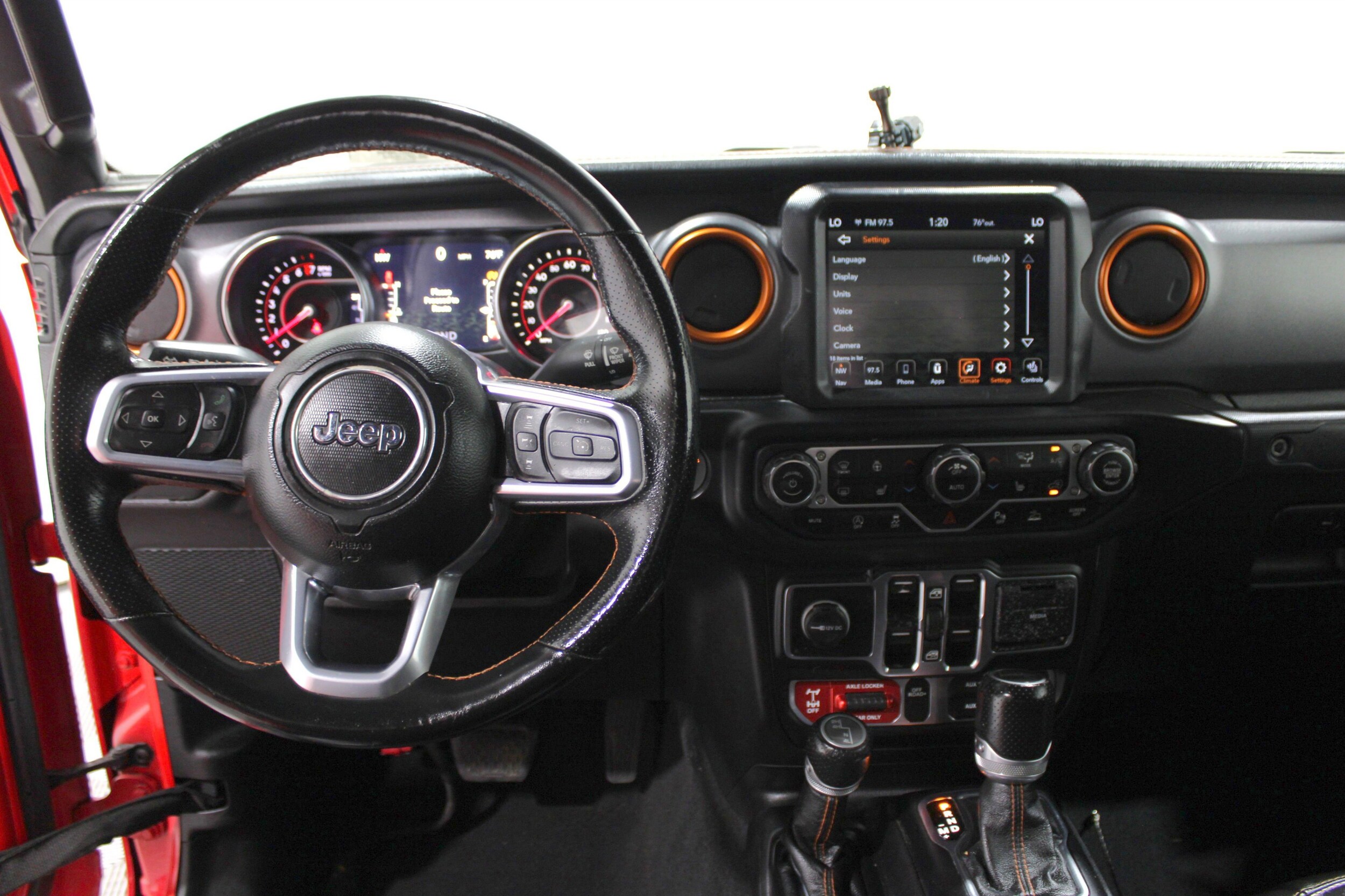 2020 Jeep Gladiator Mojave photo 2