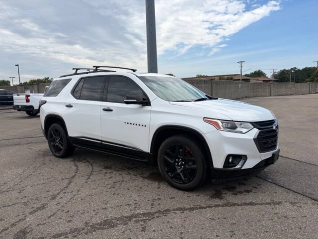 Used 2020 Chevrolet Traverse Premier SUV