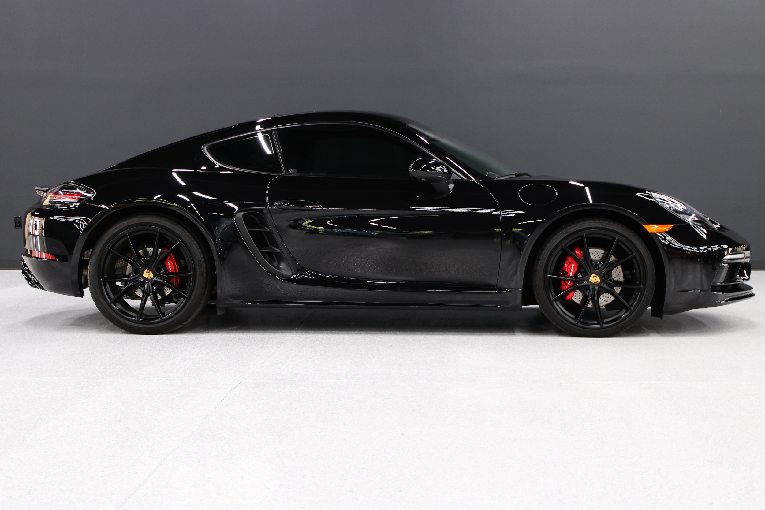 2025 Porsche 718 S - Photo 33