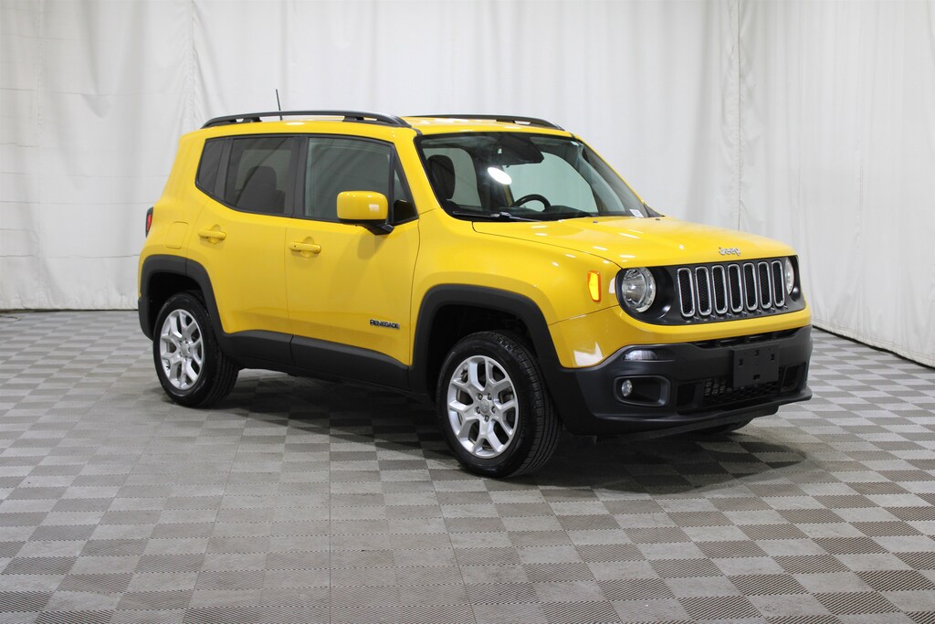 Used 2018 Jeep Renegade Latitude SUV