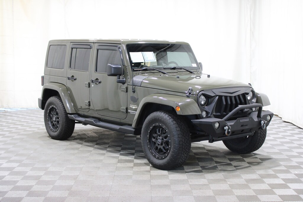 Used 2015 Jeep Wrangler Unlimited Sahara SUV