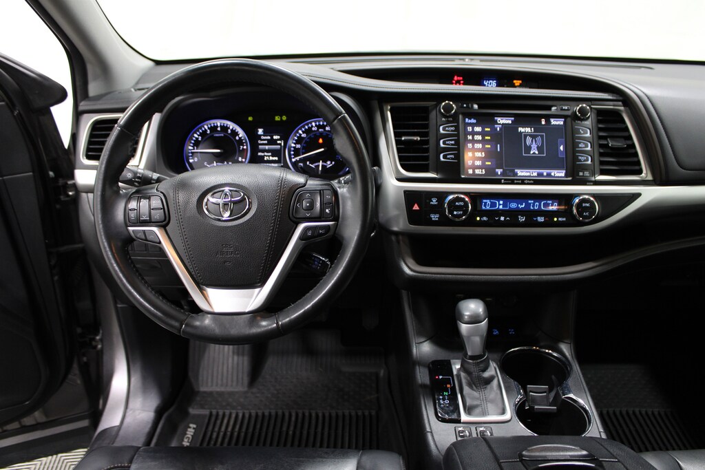 Used 2019 Toyota Highlander XLE SUV