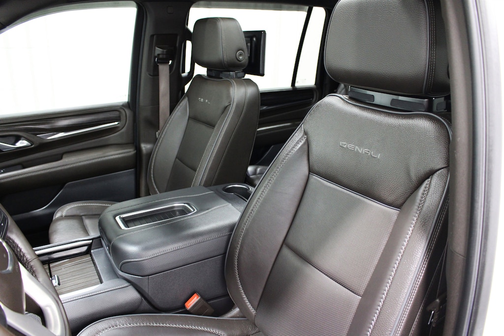 Used 2023 GMC Yukon XL Denali SUV
