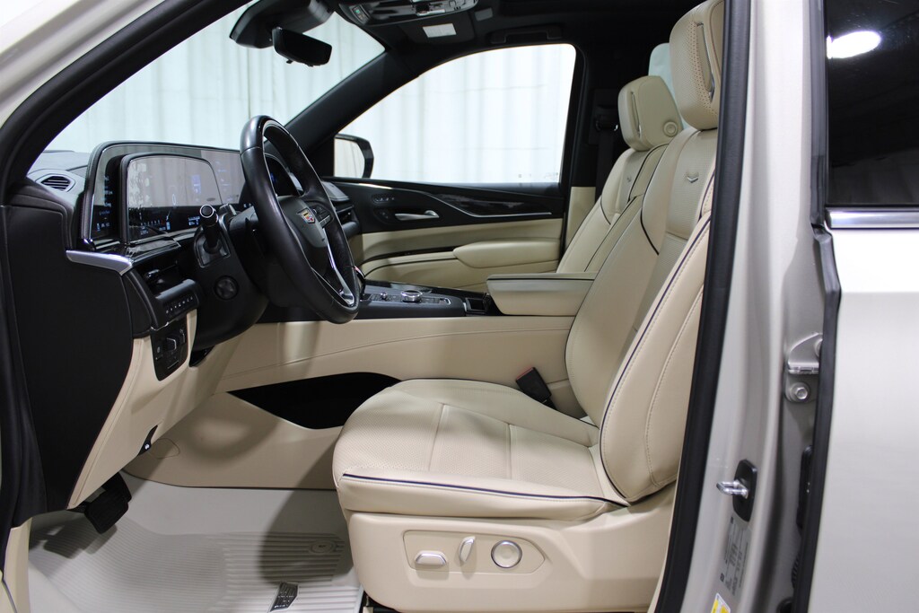 Certified 2023 Cadillac Escalade ESV 4WD Premium Luxury SUV