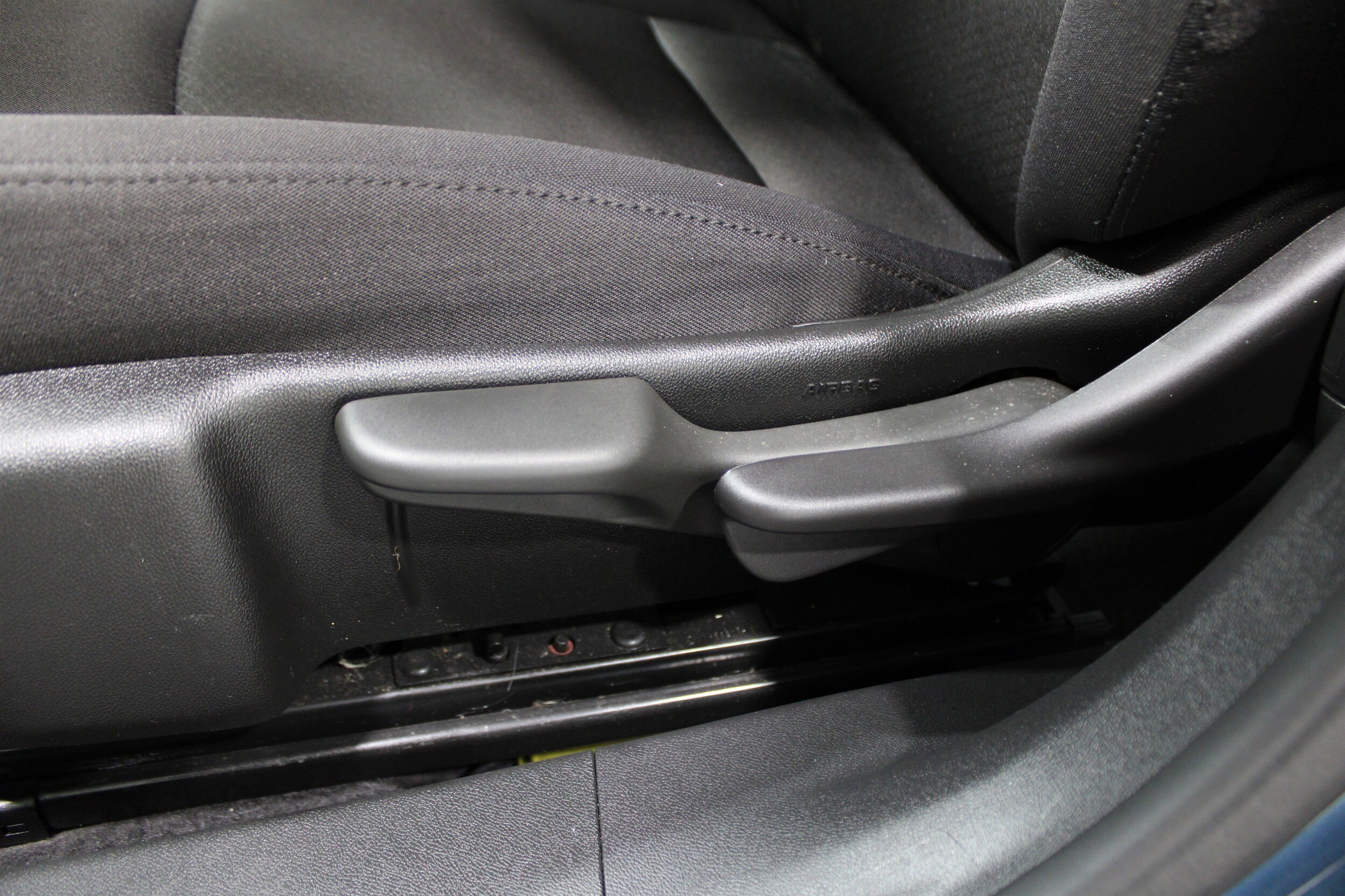 2025 Chevrolet Malibu LS photo 4