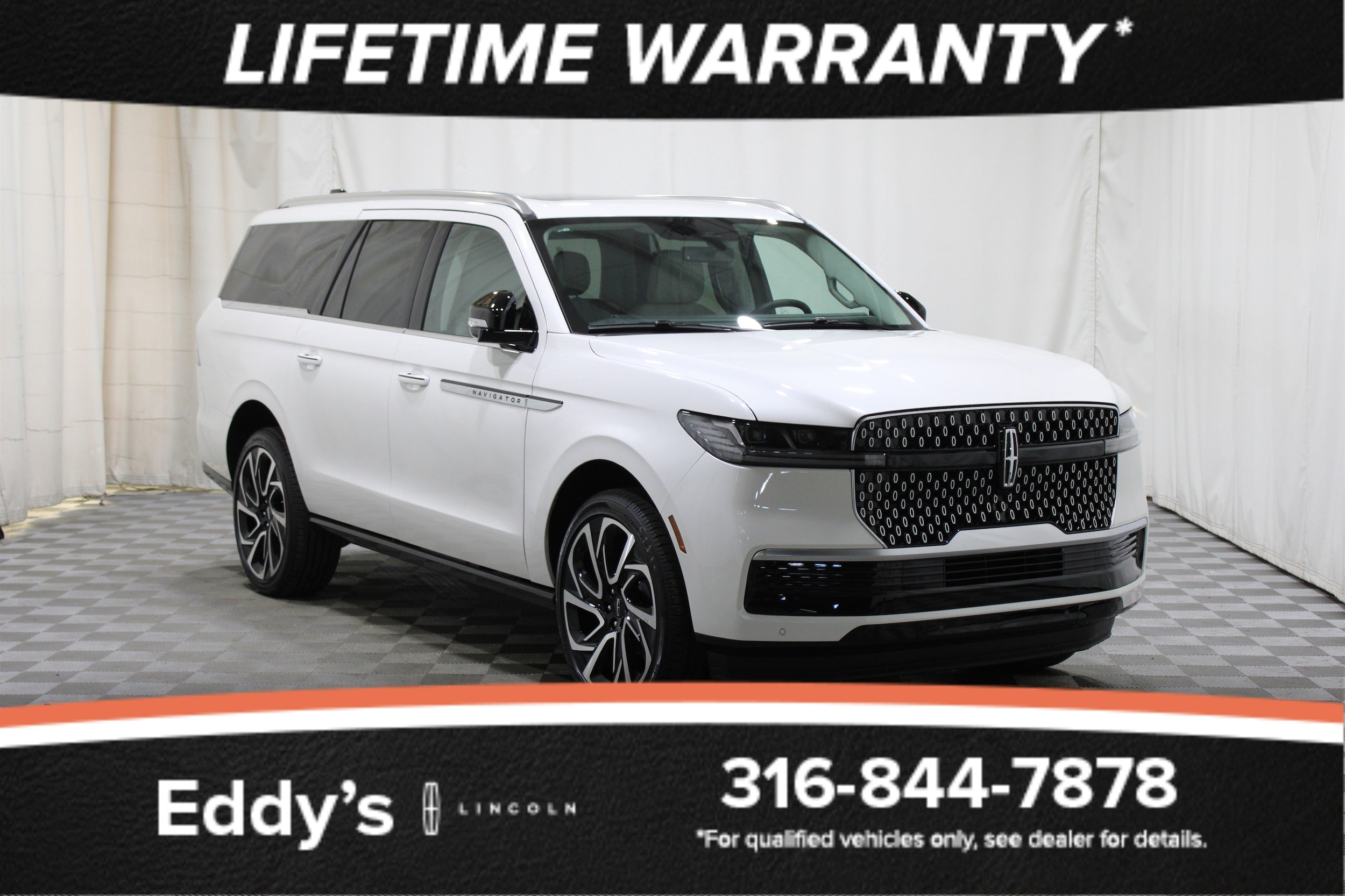 2026 Lincoln Navigator Reserve's photo