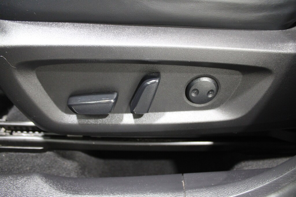 Used 2022 Mitsubishi Outlander SE CUV