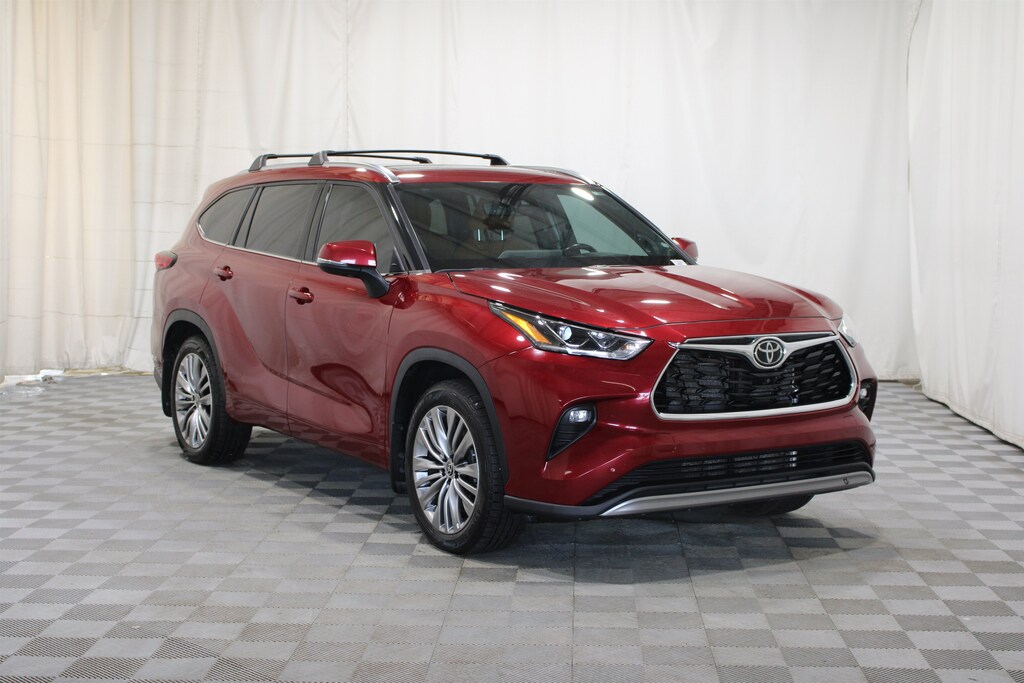 Used 2022 Toyota Highlander Platinum SUV